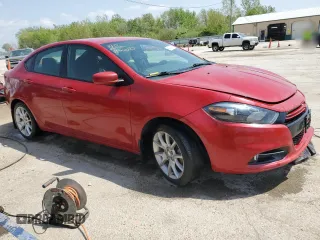 2013 Dodge Dart SXT z VIN 1C3CDFBH0DD699320, wystawiony jako Copart lot #54875975 z przebiegiem 79 591 mil mil oraz Szkoda całkowita • Salvage title. Historia ofert i sprzedaży dostępna na DreamBid. Obrazek 4.
