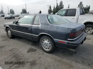1987 Chrysler LeBaron z VIN 1C3CJ51E1HG137845, wystawiony jako Copart lot #86610254 z przebiegiem Nie podano mil oraz Czysty tytuł • Clean title. Historia ofert i sprzedaży dostępna na DreamBid. Obrazek 2.