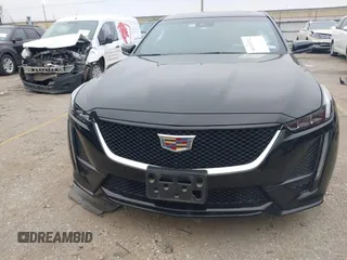 2024 Cadillac CT5 Sport z VIN 1G6DP5RK6R0107889, wystawiony jako IAAI lot #41030732 z przebiegiem Nie podano mil oraz . Historia ofert i sprzedaży dostępna na DreamBid. Obrazek 11.
