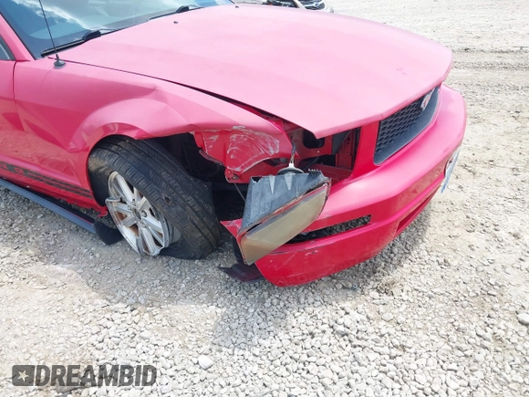 2007 Ford Mustang Deluxe with VIN 1ZVFT84N375235279, listed as a IAAI auction lot 42580211 with 57,791 mi miles and . Bid and sale history available at DreamBid. Image 6.