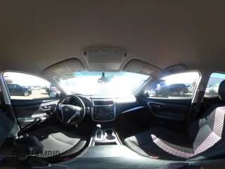 2018 Nissan Altima SV with VIN 1N4AL3AP4JC290385, listed as a IAAI auction lot 41697803 with 165,475 mi miles and . Bid and sale history available at carsss.com. Image 18.