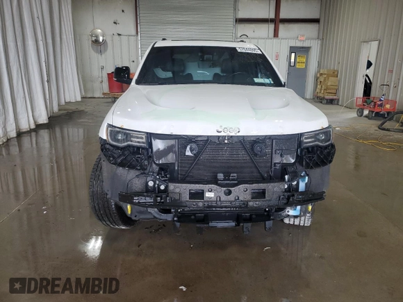 2020 Jeep Grand Cherokee Limited with VIN 1C4RJFBG2LC396601, listed as a Copart auction lot 57044095 with 110,808 mi miles and Salvage title. Bid and sale history available at DreamBid. Image 5.