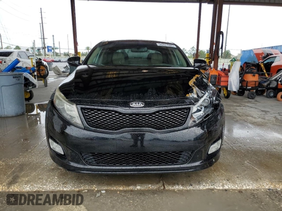 2014 Kia Optima EX z VIN 5XXGN4A79EG294524, wystawiony jako Copart lot #56227085 z przebiegiem 106 585 mil mil oraz Szkoda całkowita • Salvage title. Historia ofert i sprzedaży dostępna na DreamBid. Obrazek 5.