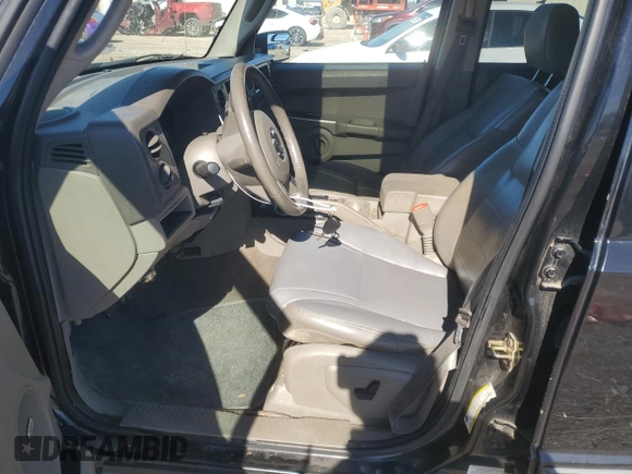 2007 Jeep Commander Sport with VIN 1J8HH48P47C614040, listed as a Copart auction lot 43062385 with 142,837 mi miles and Salvage Title. Bid and sale history available at carsss.com. Image 7.