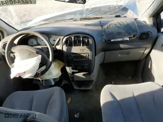 2005 Dodge Caravan SE with VIN 1D4GP25RX5B188456, listed as a Copart auction lot 73244094 with 104,199 mi miles and Salvage Title. Bid and sale history available at carsss.com. Image 8.