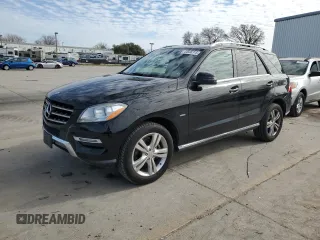 2012 Mercedes-Benz M with VIN 4JGDA5HB7CA022556, listed as a Copart auction lot 44596315 with 205,791 mi miles and Salvage Title. Bid and sale history available at carsss.com. Image 1.