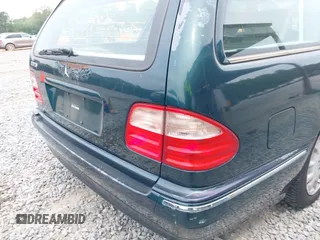 2002 Mercedes-Benz E-Class with VIN WDBJH65J12B462834, listed as a IAAI auction lot 42086848 with 190,720 mi miles. Bid and sale history available at carsss.com. Image 12.