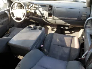 2012 Chevrolet Silverado 1500 LT with VIN 1GCRCSE09CZ149039, listed as a Copart auction lot 46302305 with 273,511 mi miles and Clean Title. Bid and sale history available at carsss.com. Image 8.