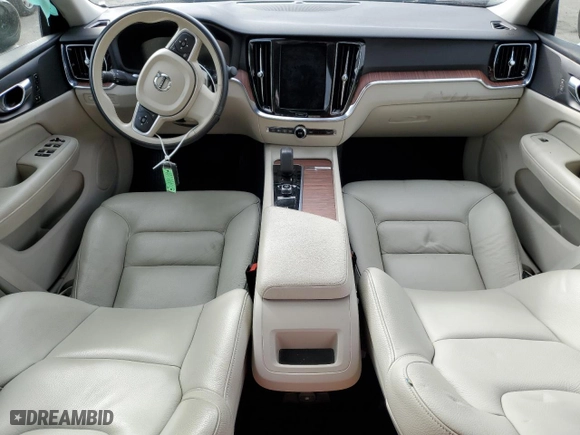 2022 Volvo S60 Momentum with VIN 7JRL12FZ8NG165130, listed as a Copart auction lot 71807484 with 24,990 mi miles and Salvage Title. Bid and sale history available at carsss.com. Image 8.
