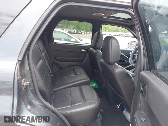 2009 Ford Escape Limited with VIN 1FMCU94G99KB93565, listed as a IAAI auction lot 42496658 with 138,070 mi miles and . Bid and sale history available at DreamBid. Image 8.