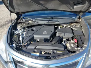 2014 Nissan Altima 2.5 with VIN 1N4AL3AP7EN240705, listed as a IAAI auction lot 41881013 with 94,455 mi miles. Bid and sale history available at carsss.com. Image 10.