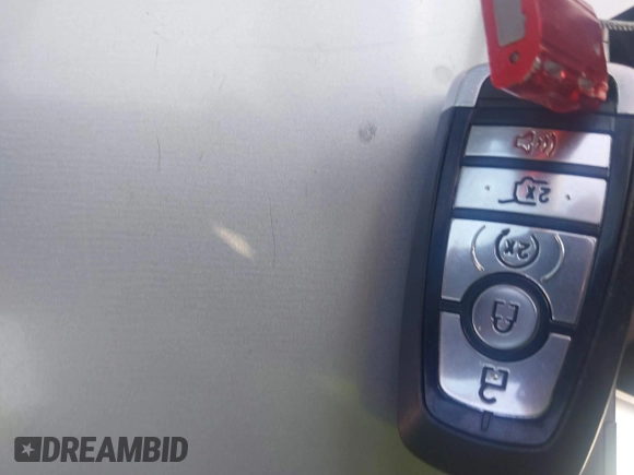 2020 Ford Edge SEL с VIN 2FMPK3J92LBB50181, выставлен на аукционе IAAI как лот 42315954 с пробегом Не указан миль и . История ставок и продаж доступна на DreamBid. Изображение 11.