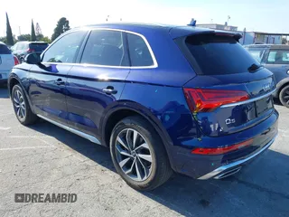 2022 Audi Q5 S line Premium Plus with VIN WA1EAAFY3N2118376, listed as a IAAI auction lot 42042234 with 25,509 mi miles and . Bid and sale history available at DreamBid. Image 3.