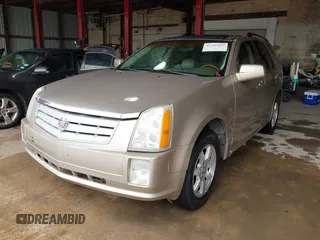2006 Cadillac SRX z VIN 1GYEE637160193975, wystawiony jako IAAI lot #42187852 z przebiegiem 206 249 mil mil oraz . Historia ofert i sprzedaży dostępna na DreamBid. Obrazek 2.