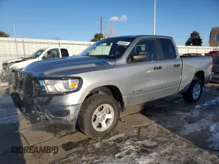 2019 Ram 1500 Tradesman z VIN 1C6SRFCT9KN738027, wystawiony jako Copart lot #87824045 z przebiegiem 198 889 mil mil oraz Czysty tytuł • Clean title. Historia ofert i sprzedaży dostępna na DreamBid. Obrazek 1.