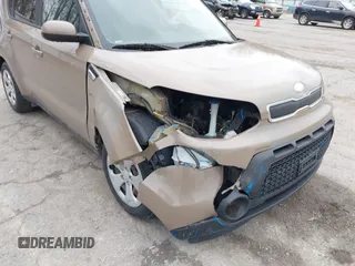 2015 Kia Soul with VIN KNDJN2A23F7117489, listed as a IAAI auction lot 42001717 with 171,816 mi miles and . Bid and sale history available at DreamBid. Image 6.