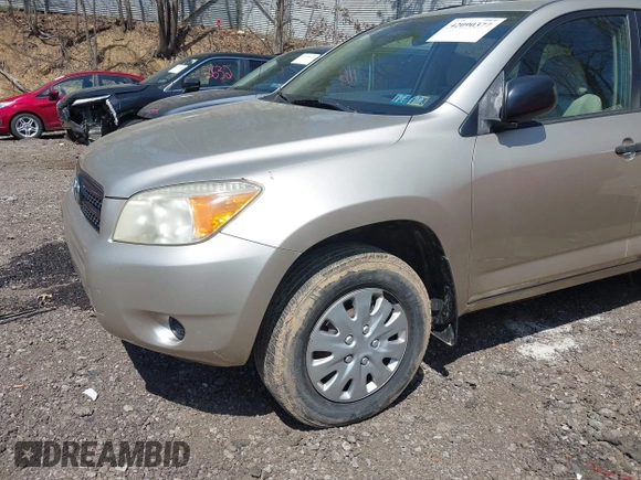2006 Toyota RAV4 with VIN JTMZD33V866004405, listed as a IAAI auction lot 42090377 with 132,232 mi miles. Bid and sale history available at carsss.com. Image 15.