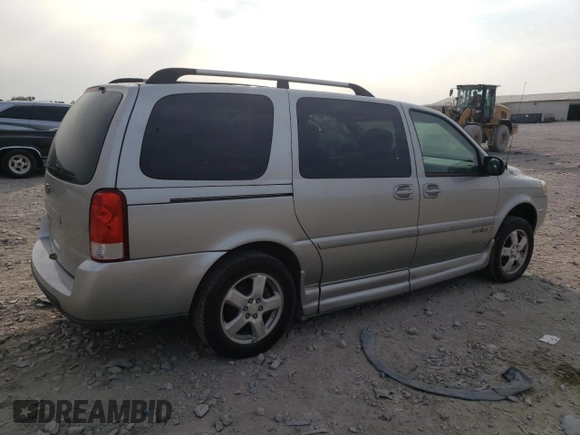2007 Chevrolet Uplander Cargo z VIN 1GBDV13147D178269, wystawiony jako Copart lot #71081004 z przebiegiem 67 588 mil mil oraz Czysty tytuł • Clean title. Historia ofert i sprzedaży dostępna na DreamBid. Obrazek 3.