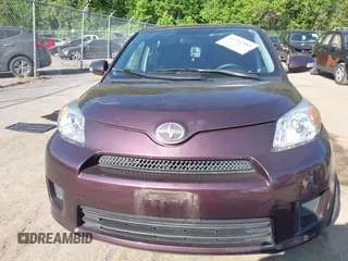 2010 Scion xD z VIN JTKKU4B4XA1000807, wystawiony jako IAAI lot #42216581 z przebiegiem 176 218 mil mil oraz . Historia ofert i sprzedaży dostępna na DreamBid. Obrazek 12.
