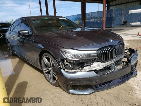 2016 BMW 7 Series 740i with VIN WBA7E2C53GG548284, listed as a Copart auction lot 67118363 with 92,153 mi miles. Bid and sale history available at carsss.com. Image 4.