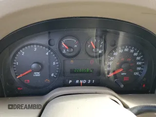 2005 Ford Freestar SE z VIN 2FMDA51635BA60614, wystawiony jako Copart lot #60058044 z przebiegiem 228 858 mil mil oraz Szkody całkowita. Historia ofert i sprzedaży dostępna na DreamBid. Obrazek 9.