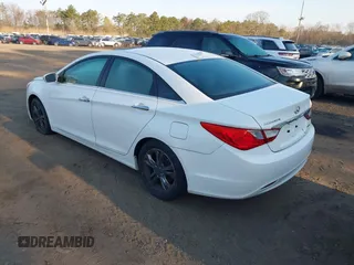 2011 Hyundai Sonata SE with VIN 5NPEC4AC6BH154490, listed as a IAAI auction lot 42012781 with 132,740 mi miles. Bid and sale history available at carsss.com. Image 3.