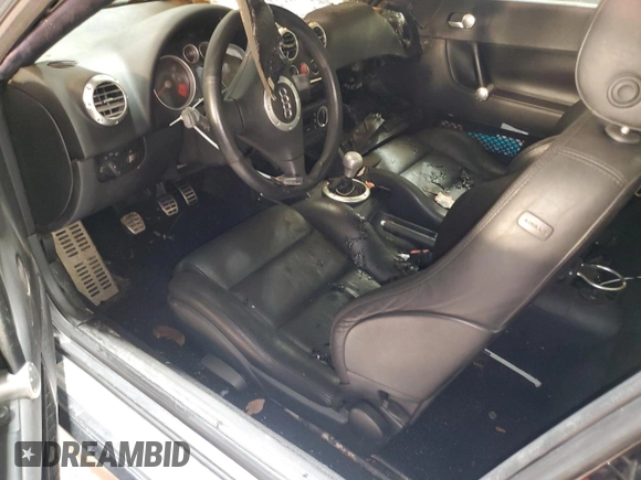 2001 Audi TT with VIN TRUWX28N811020886, listed as a Copart auction lot 87204464 with 0 mi miles and Salvage Title. Bid and sale history available at carsss.com. Image 8.