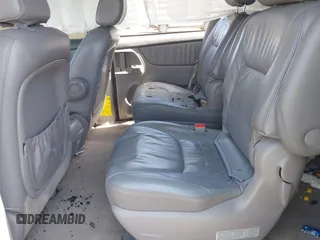 2009 Toyota Sienna XLE with VIN 5TDBK22C69S027767, listed as a IAAI auction lot 42029832 with 200,752 mi miles and . Bid and sale history available at DreamBid. Image 8.