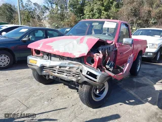 1989 Toyota 4WD Pickups DX with VIN JT4RN01P3K7006258, listed as a IAAI auction lot 41457227 with 208025 miles. Bid and sale history available at carsss.com. Image 17.