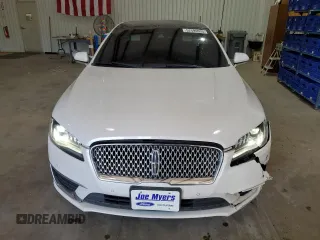 2017 Lincoln MKZ Reserve z VIN 3LN6L5E94HR644680, wystawiony jako Copart lot #52596035 z przebiegiem 124 142 mil mil oraz Szkody całkowita. Historia ofert i sprzedaży dostępna na DreamBid. Obrazek 5.