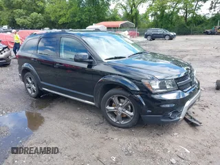 2015 Dodge Journey Crossroad with VIN 3C4PDCGBXFT543184, listed as a IAAI auction lot 42244021 with 200,000 mi miles and . Bid and sale history available at DreamBid. Image 1.