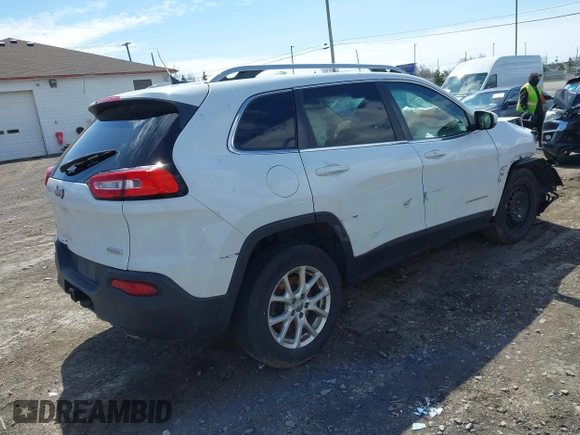 2014 Jeep Cherokee Latitude with VIN 1C4PJMCS8EW192482, listed as a IAAI auction lot 41994546 with 116,839 mi miles and . Bid and sale history available at carsss.com. Image 4.