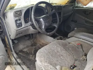 2001 GMC Sonoma SLS w/1SH Pkg with VIN 1GTDT19W418197604, listed as a Copart auction lot 66607874 with 0 mi miles and Salvage Title. Bid and sale history available at carsss.com. Image 8.