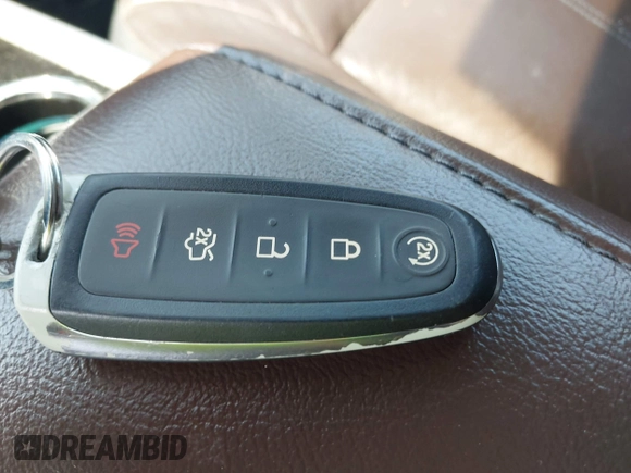 2013 Ford Edge Limited с VIN 2FMDK3KC1DBE33511, выставлен на аукционе IAAI как лот 42123521 с пробегом 178 144 миль миль и . История ставок и продаж доступна на DreamBid. Изображение 11.