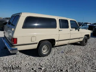 1990 Chevrolet Suburban with VIN 1GNER16K0LF169745, listed as a Copart auction lot 80865164 with 63,954 mi miles and Clean Title. Bid and sale history available at carsss.com. Image 3.