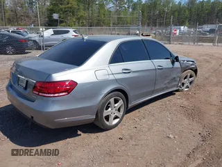 2015 Mercedes-Benz E 350 Sport с VIN WDDHF5KBXFB132330, выставлен на аукционе IAAI как лот 40921689 с пробегом 126 519 миль миль и . История ставок и продаж доступна на DreamBid. Изображение 4.