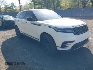 2020 Land Rover Range Rover Velar R-Dynamic S z VIN SALYK2EX9LA261388, wystawiony jako IAAI lot #42156695 z przebiegiem 35 310 mil mil oraz . Historia ofert i sprzedaży dostępna na DreamBid. Obrazek 1.