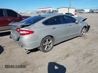2015 Ford Fusion SE with VIN 3FA6P0H76FR235413, listed as a IAAI auction lot 41333273 with Not provided miles and . Bid and sale history available at DreamBid. Image 4.