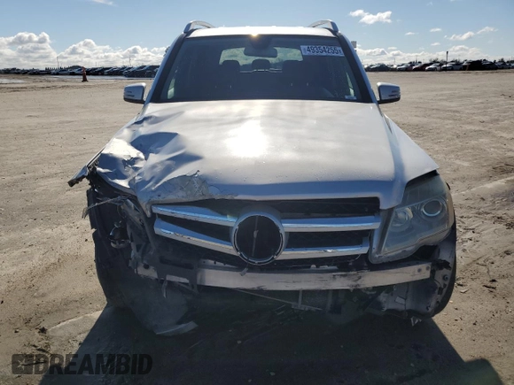 2010 Mercedes-Benz GLK 350 with VIN WDCGG8HB9AF326435, listed as a Copart auction lot 49354255 with 200,013 mi miles and Salvage Title. Bid and sale history available at carsss.com. Image 5.