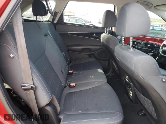 2019 Kia Sorento S z VIN 5XYPG4A56KG596143, wystawiony jako Copart lot #43208255 z przebiegiem 80 643 mil mil oraz Szkoda całkowita • Salvage title. Historia ofert i sprzedaży dostępna na DreamBid. Obrazek 11.