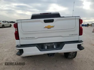 2024 Chevrolet Silverado 1500 Custom with VIN 1GCPDBEK5RZ285375, listed as a Copart auction lot 50422105 with 27,002 mi miles and Salvage Title. Bid and sale history available at DreamBid. Image 6.