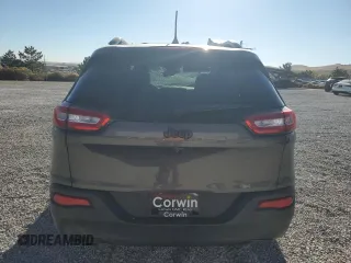 2018 Jeep Cherokee Latitude with VIN 1C4PJLCB2JD556444, listed as a Copart auction lot 75304464 with 75,201 mi miles and Salvage title. Bid and sale history available at DreamBid. Image 6.