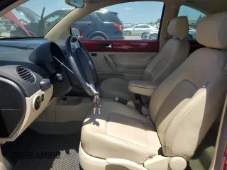 2009 Volkswagen Beetle S с VIN 3VWRG31C79M513461, выставлен на аукционе Copart как лот 54594295 с пробегом 50 414 миль миль и Списание • Salvage title. История ставок и продаж доступна на DreamBid. Изображение 7.