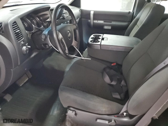 2008 Chevrolet Silverado 1500 LT w/1LT with VIN 1GCEK19J68Z277826, listed as a Copart auction lot 51545025 with 104,589 mi miles and Clean Title. Bid and sale history available at carsss.com. Image 7.