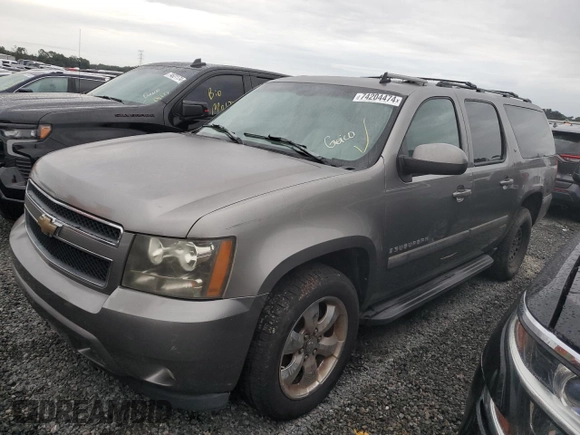 2007 Chevrolet Suburban LS with VIN 1GNFC16J17R277745, listed as a Copart auction lot 74204474 with 0 mi miles and Salvage Title. Bid and sale history available at carsss.com. Image 1.