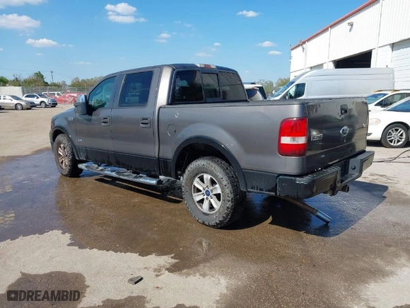 2008 Ford F-150 XLT with VIN 1FTPW12V18KC56921, listed as a IAAI auction lot 41646631 with 276,494 mi miles. Bid and sale history available at carsss.com. Image 3.