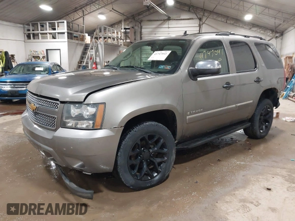 2009 Chevrolet Tahoe LTZ with VIN 1GNFK33049R143390, listed as a IAAI auction lot 41747041 with 209,492 mi miles and . Bid and sale history available at DreamBid. Image 17.