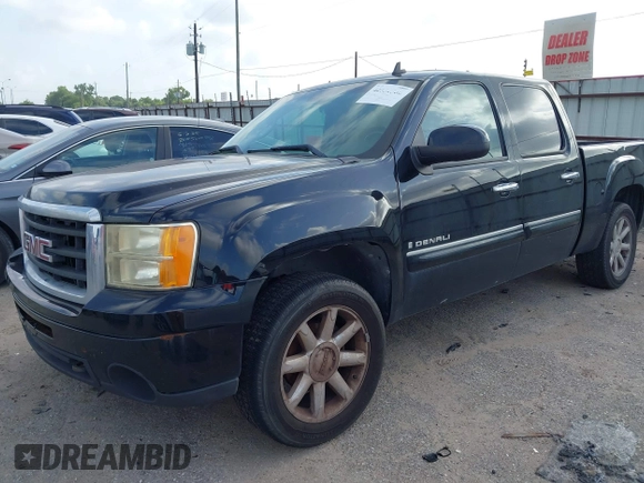 2008 GMC Sierra Denali z VIN 2GTEK638X81334086, wystawiony jako IAAI lot #42531560 z przebiegiem 248 592 mil mil oraz . Historia ofert i sprzedaży dostępna na DreamBid. Obrazek 21.