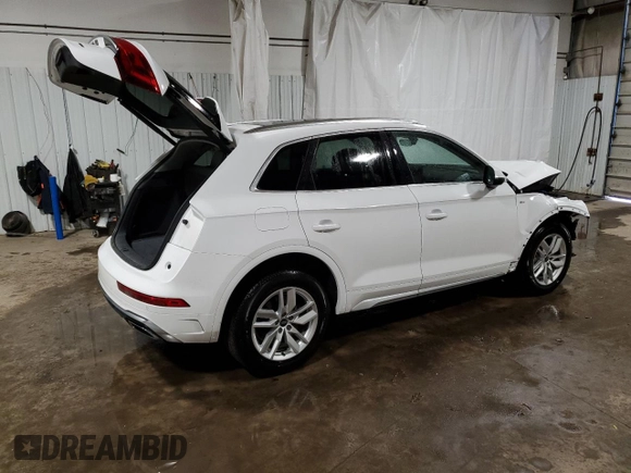 2024 Audi Q5 S line Premium z VIN WA1GAAFY1R2035544, wystawiony jako Copart lot #48964355 z przebiegiem 19 667 mil mil oraz Szkoda całkowita • Salvage title. Historia ofert i sprzedaży dostępna na DreamBid. Obrazek 3.