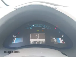 2011 Nissan LEAF SL-e z VIN JN1AZ0CP4BT004687, wystawiony jako IAAI lot #42318422 z przebiegiem 101 344 mil mil oraz . Historia ofert i sprzedaży dostępna na DreamBid. Obrazek 7.